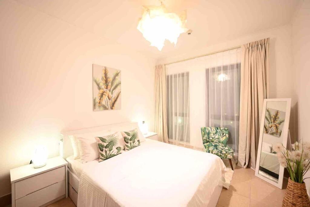 Brand New Furniture . Close To Dubai Mall. Εξωτερικό φωτογραφία
